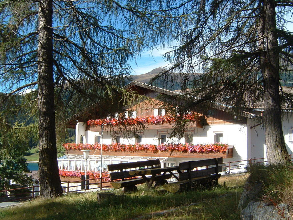 Hotel Etschquelle Resia Exterior foto